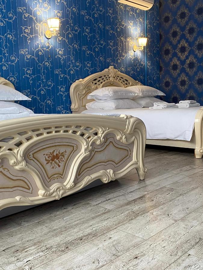Hotel Royal Poltava Esterno foto
